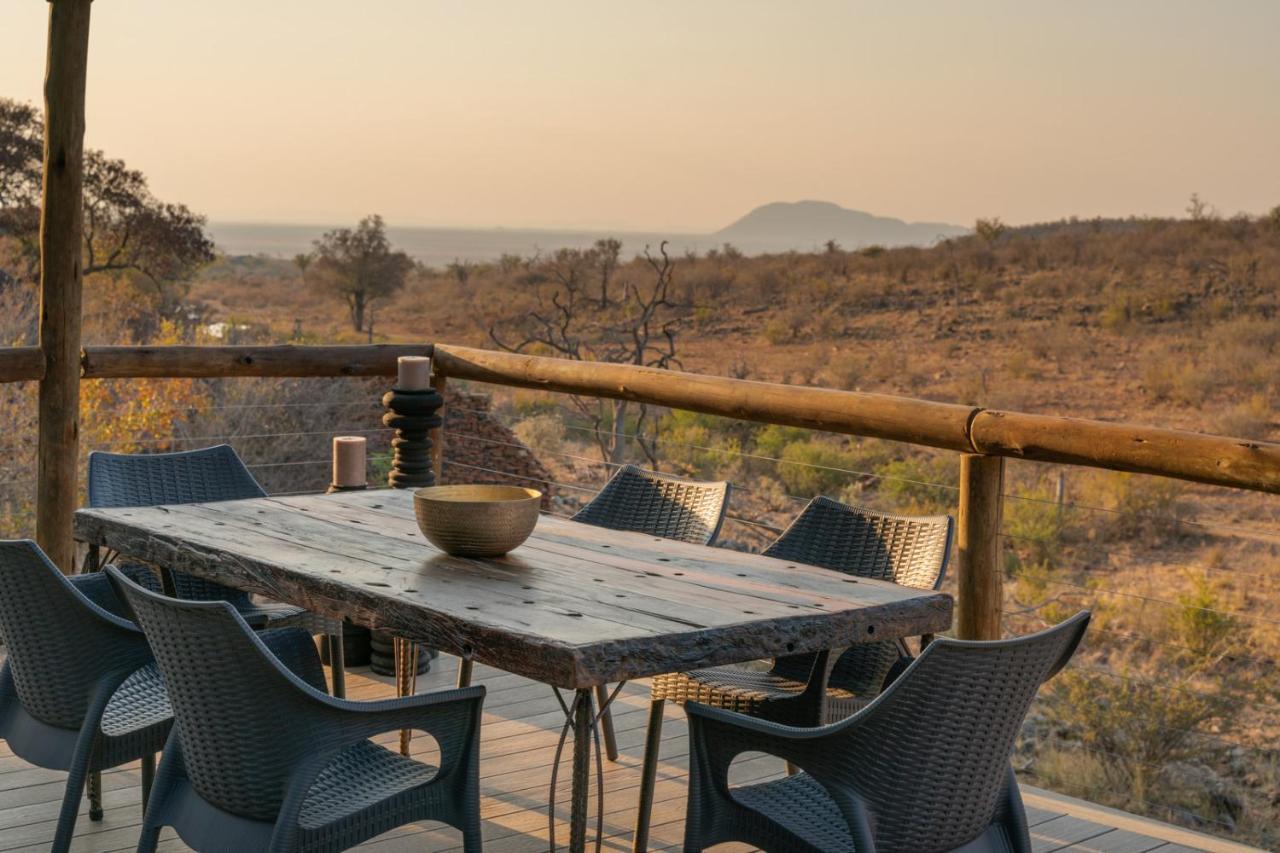 Royal Madikwe Luxury Safari Lodge Ramotshere Moiloa Exterior photo