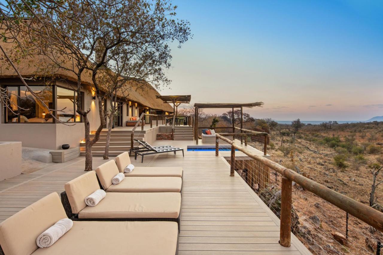 Royal Madikwe Luxury Safari Lodge Ramotshere Moiloa Exterior photo