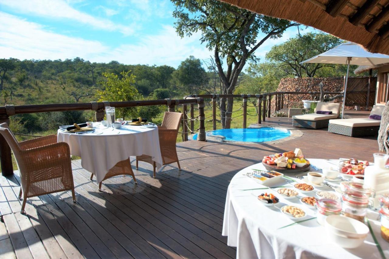 Royal Madikwe Luxury Safari Lodge Ramotshere Moiloa Exterior photo